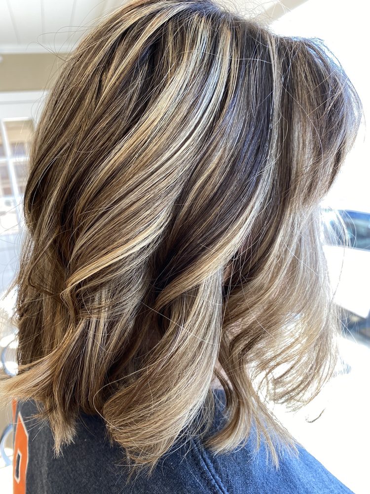 HAIR GALLERY Updated October 2024 24 Photos 627 E Main St