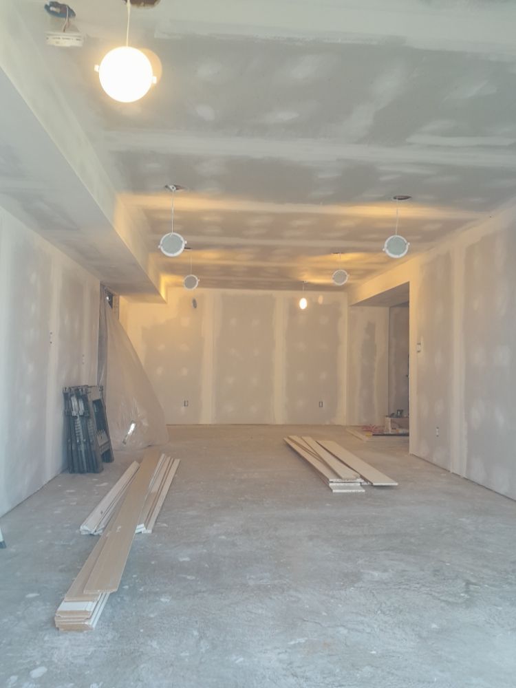 Slide of Thompson Remodeling