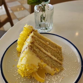 Water Oak Cafe & Bakery - lemon cake - Breakfast & Brunch Near Me - Webster, Texas Water Oak Cafe & Bakery - lemon cake - Breakfast & Brunch Near Me - Webster, Texas