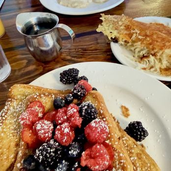 Mangrove Mike's - French toast with berries, hashed browns , sausage gravy - Breakfast & Brunch Near Me - Islamorada, Florida