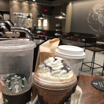 Starbucks - Coffee & Tea Near Me - Charlotte, North Carolina
