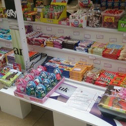Yankee Candy Cave - Sugary imported goodness!