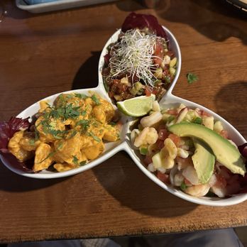 La Mesa - The Trio - Cocktail Bars Near Me - Galloway, New Jersey