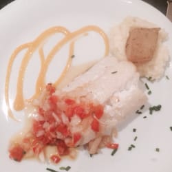 Vinil - The cod with mango sauce