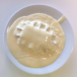 Ikea Restaurant & Café - Der Kassierer musste nicht fragen, was sich unter der Sauce versteckt... also war es nicht genug Sauce ;-)