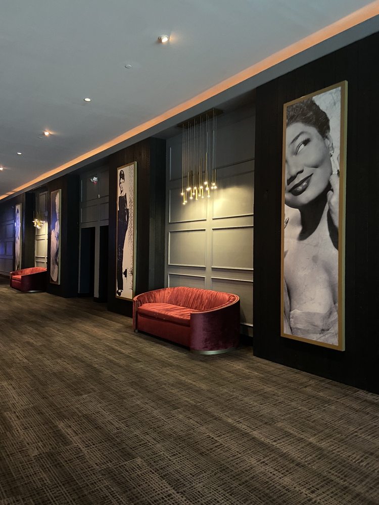Star Cinema Grill