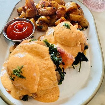 Hatch 44 Cafe - Eggs with lox - Cafes Near Me - Metuchen, New Jersey Hatch 44 Cafe - Eggs with lox - Cafes Near Me - Metuchen, New Jersey
