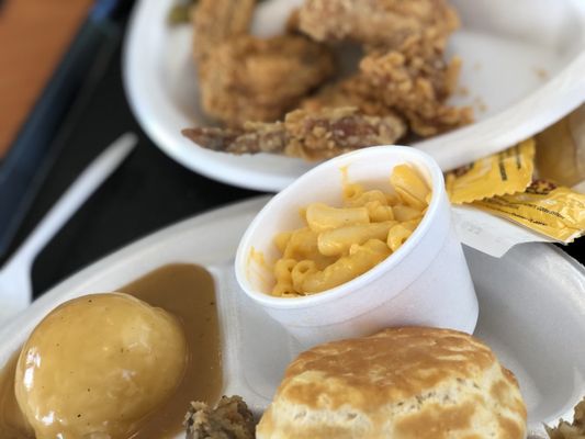 Lee's Famous Recipe Chicken by null