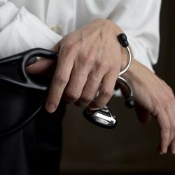 Dolhun Clinic