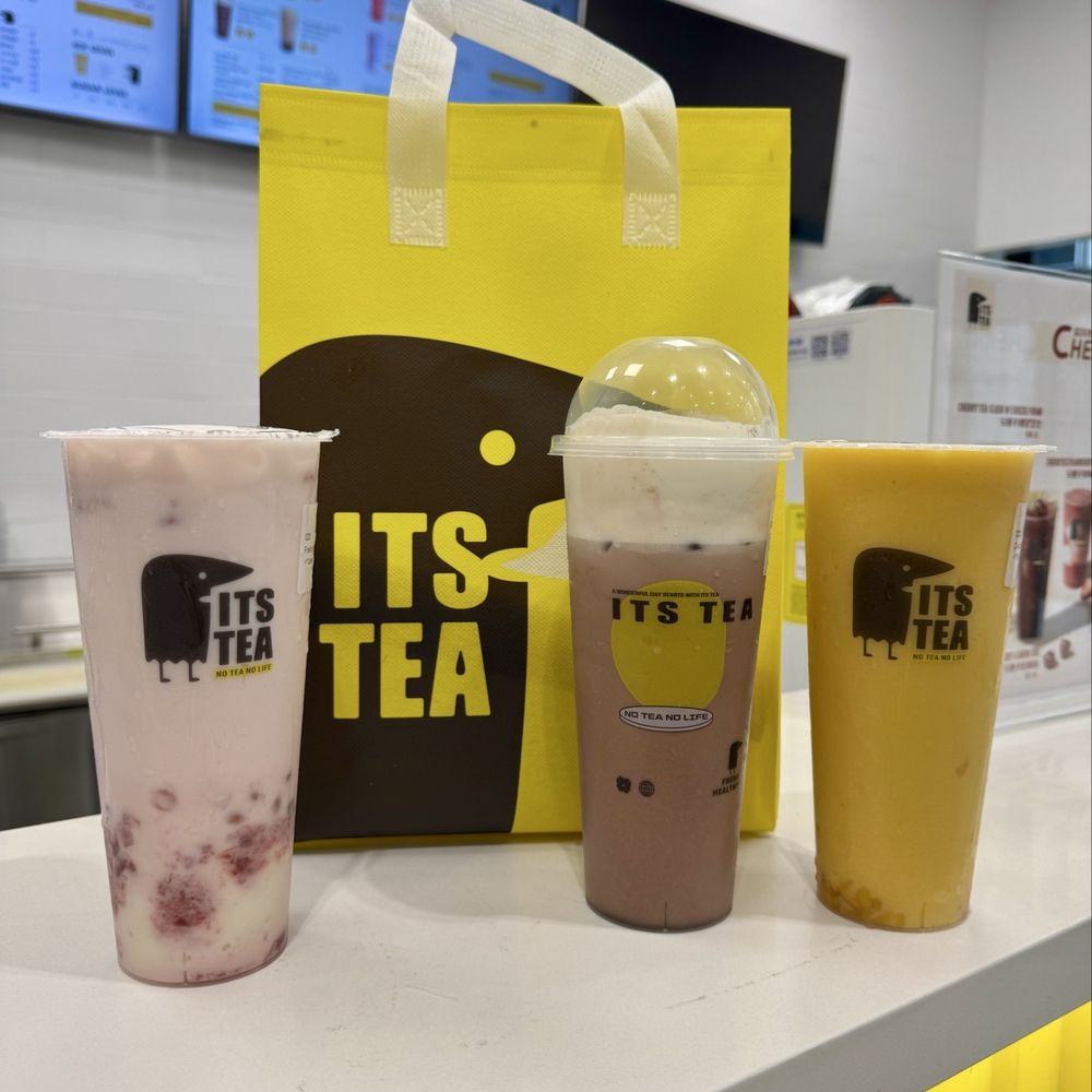 Its Tea - Fresh Strawberry Milk with Mochi, Oreo Cocoa Milk with Cheese Foam, creamy Mango Pomelo Smoothie - Bubble Tea Near Me - Toronto, Ontario Its Tea - Fresh Strawberry Milk with Mochi, Oreo Cocoa Milk with Cheese Foam, creamy Mango Pomelo Smoothie - Bubble Tea Near Me - Toronto, Ontario