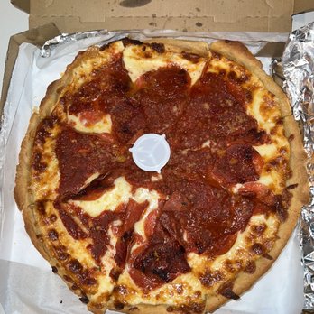 Gio's Chicago Pizza - Pepperoni Deep Dish Pizza - Pizza Near Me - Nashville, Tennessee Gio's Chicago Pizza - Pepperoni Deep Dish Pizza - Pizza Near Me - Nashville, Tennessee