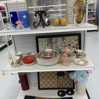 Goodwill - Thrift Stores Near Me - San Diego, California Goodwill - Thrift Stores Near Me - San Diego, California