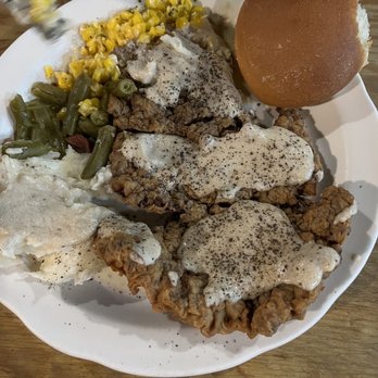 Belle's Chicken Dinner House - Chicken Wings Near Me - Abilene, Texas