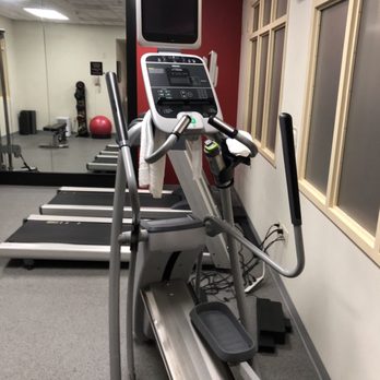Hilton Garden Inn Tupelo, MS - Only one of the three cardio machines in the fitness center function. - Hotels Near Me - Tupelo, Mississippi Hilton Garden Inn Tupelo, MS - Only one of the three cardio machines in the fitness center function. - Hotels Near Me - Tupelo, Mississippi