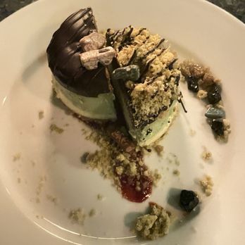 Blue Bayou Restaurant - Cajun/Creole Near Me - Anaheim, California