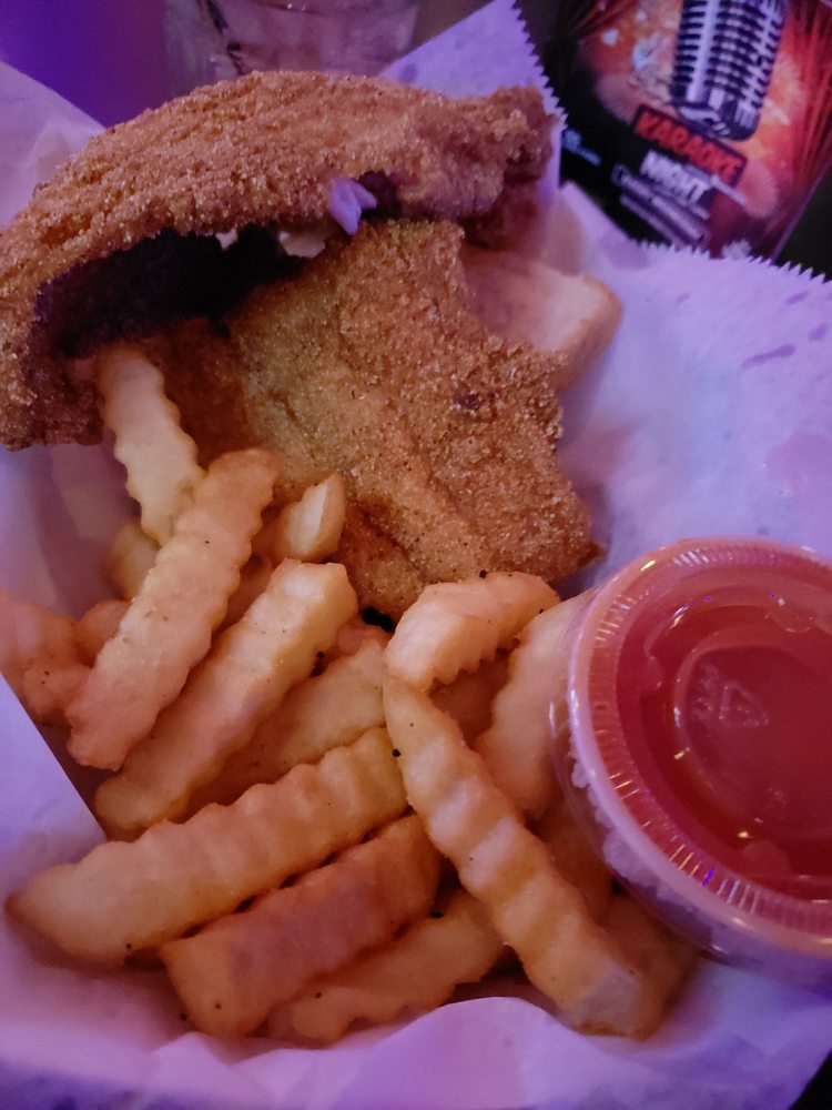 ELMO’S LOVE LOUNGE Updated November 2024 7828 Olive Blvd, St. Louis