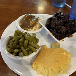 Brisket Burnt Ends Green Beans Garlic Redskin Mashed Potatoes Corn Bread Brisket Burnt Ends Green Beans Garlic Redskin Mashed Potatoes Corn Bread