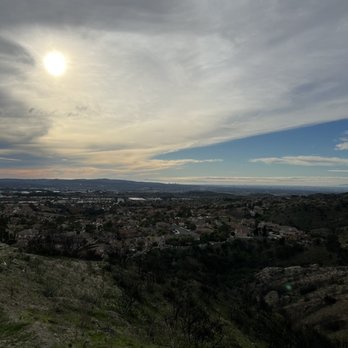Whiting Ranch Wilderness Park - Parks Near Me - Foothill Ranch, California Whiting Ranch Wilderness Park - Parks Near Me - Foothill Ranch, California