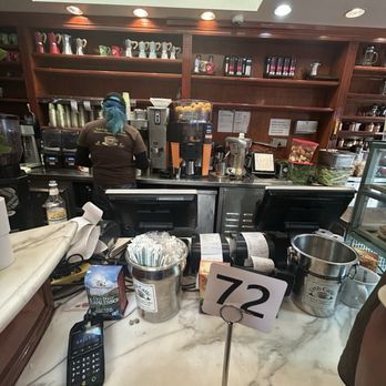 Urth Caffé - Beverly Hills - Coffee & Tea Near Me - Beverly Hills, California Urth Caffé - Beverly Hills - Coffee & Tea Near Me - Beverly Hills, California