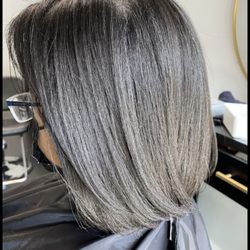 The Hair & Nail Lounge