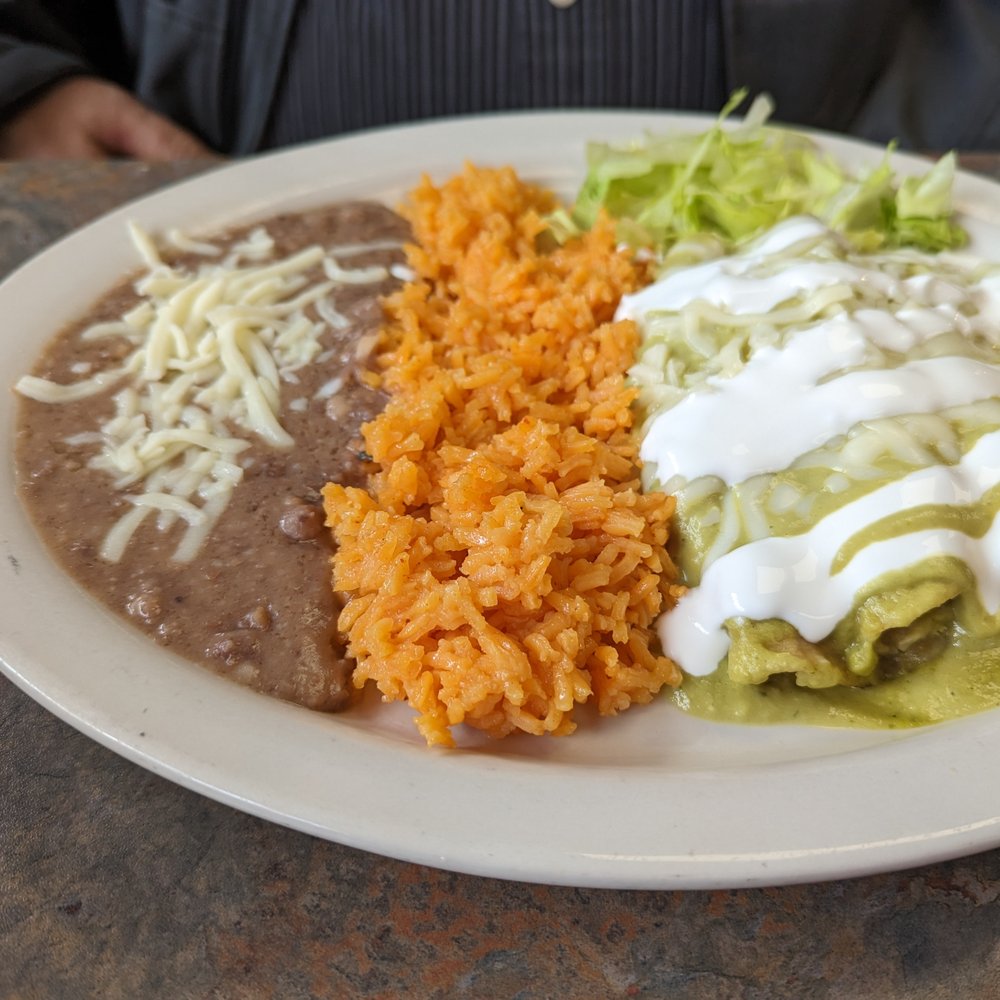 La Fajita - Much Much more than your average Enchiladas Verde. You know you want some!!! - Mexican Near Me - Lansing, Michigan La Fajita - Much Much more than your average Enchiladas Verde. You know you want some!!! - Mexican Near Me - Lansing, Michigan
