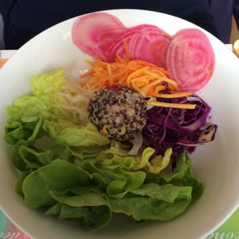 Il Guardiano del Farro - Salad of the day - Vegan Near Me - Locarno, TI