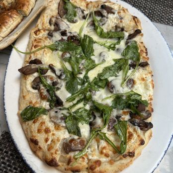 The 101 - Bianca flat bread - New American Near Me - Chicago, Illinois