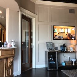 Clark Dental - Beverages and snacks at the Dentist