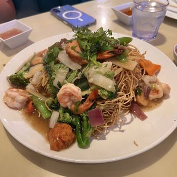 Rice Paper - Pan fried seafood noodles - Vietnamese Near Me - Falls Church, Virginia Rice Paper - Pan fried seafood noodles - Vietnamese Near Me - Falls Church, Virginia