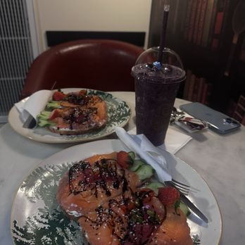 Criterion coffee - Salmon Toast - Coffee & Tea Near Me - Pasadena, California