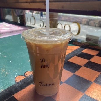 The Copper Q - Iced vanilla latte - Bakeries Near Me - Big Bear Lake, California The Copper Q - Iced vanilla latte - Bakeries Near Me - Big Bear Lake, California