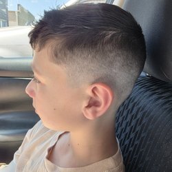 Exclusive Cuts Barbershop 