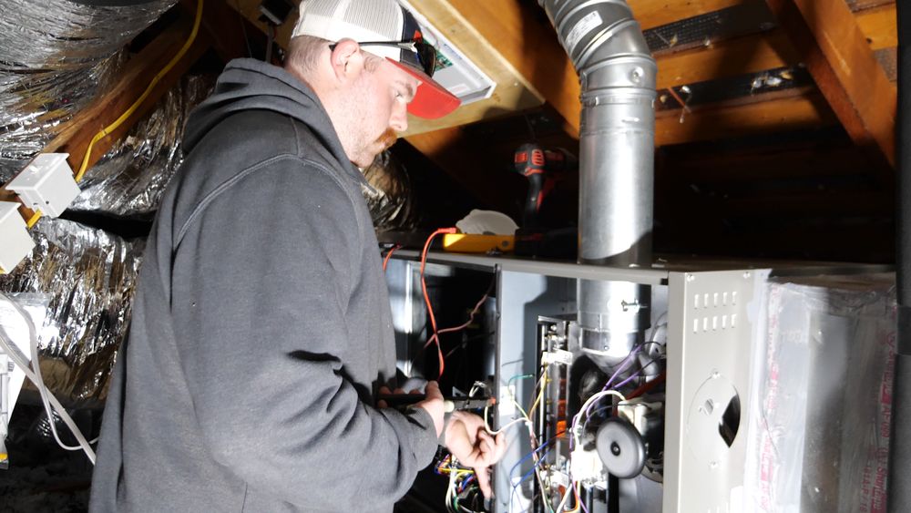 Slide of A & T Mechanical