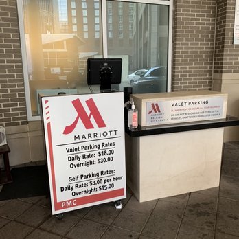 Raleigh Marriott City Center - Valet and pricing - Hotels Near Me - Raleigh, North Carolina