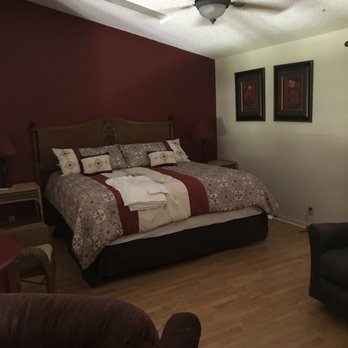 River Run Villas - King bed upstairs with other beds in loft - Vacation Rentals Near Me - Rio Frio, Texas River Run Villas - King bed upstairs with other beds in loft - Vacation Rentals Near Me - Rio Frio, Texas