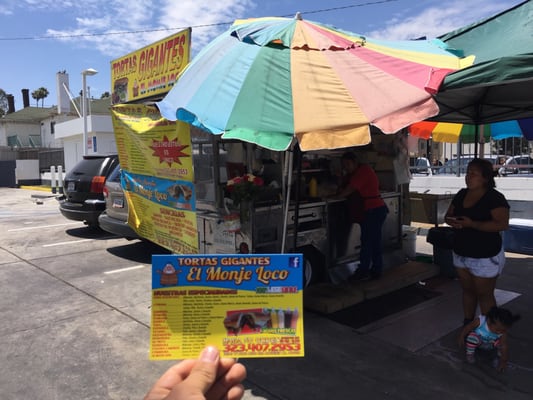 Tortas Gigantes El Monje Loco by null