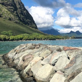 Makai Research Pier - Pretty place! - Beaches Near Me - Waimanalo, Hawaii Makai Research Pier - Pretty place! - Beaches Near Me - Waimanalo, Hawaii