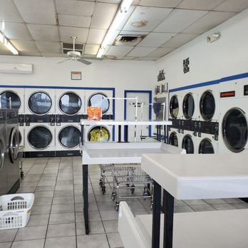 Bayside Laundry & Grill - Dryers - Breakfast & Brunch Near Me - Virginia Beach, Virginia