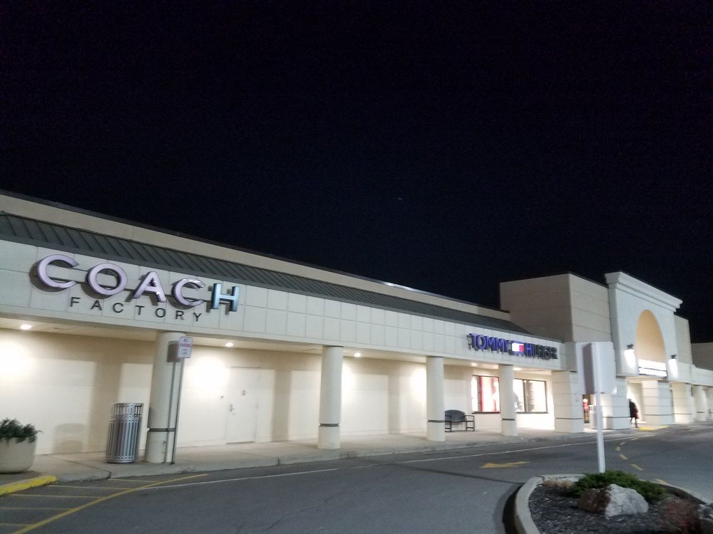COACH Leather Goods 1704 Military Rd, Niagara Falls, NY Phone