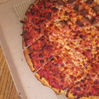 Romeo's Pizza - Burnt cold garbage pizza - Pizza Near Me - Columbus, Ohio Romeo's Pizza - Burnt cold garbage pizza - Pizza Near Me - Columbus, Ohio