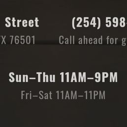 Hours posted on website. No indication of kitchen closing an hour earlier. Hours posted on website. No indication of kitchen closing an hour earlier.