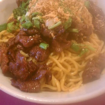 Yamo - House noodles with beef. Crispy garlic on top. Delicious! And only $6! - Burmese Near Me - San Francisco, California