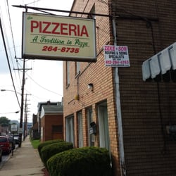 Pizzeria - Front door