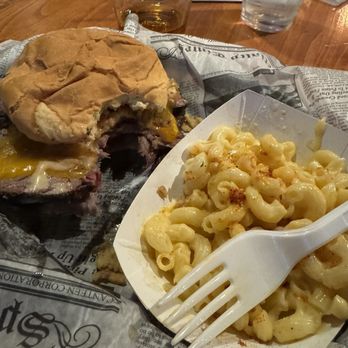 Roaming Bison Tavern - Pit Master - Whiskey Bars Near Me - Buffalo, New York