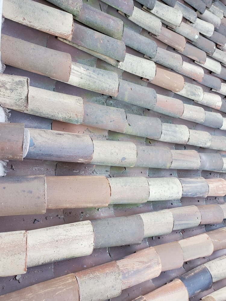 Slide of Seaside Roofing