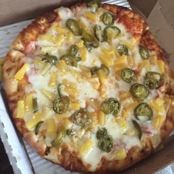 Big Bob's Best Pizza - Small jalapeño pineapple pizza - Pizza Near Me - Oceanside, California Big Bob's Best Pizza - Small jalapeño pineapple pizza - Pizza Near Me - Oceanside, California