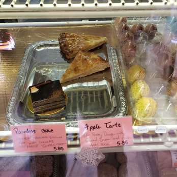 French Pastry Cafe & More - Fruit tart, apple tarte, cake, and beignet - Cafes Near Me - Aspen, Colorado French Pastry Cafe & More - Fruit tart, apple tarte, cake, and beignet - Cafes Near Me - Aspen, Colorado