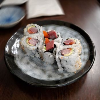 Sushi By Yuji - Hamachi Salmon Avocado roll - Japanese Near Me - Vancouver, British Columbia Sushi By Yuji - Hamachi Salmon Avocado roll - Japanese Near Me - Vancouver, British Columbia