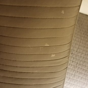 Surfside Resort - Ew....what is this??? - Hotels Near Me - Rockaway Beach, Oregon