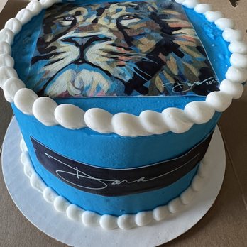 Simply Frosted - Top and side view of the cake with my artwork and signature on it. - Cupcakes Near Me - Blue Springs, Missouri Simply Frosted - Top and side view of the cake with my artwork and signature on it. - Cupcakes Near Me - Blue Springs, Missouri